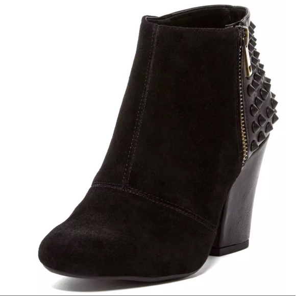 JESSICA SIMPSON CASINO SUEDE ANKLE BOOTIES sz 6.5 - Picture 2 of 8